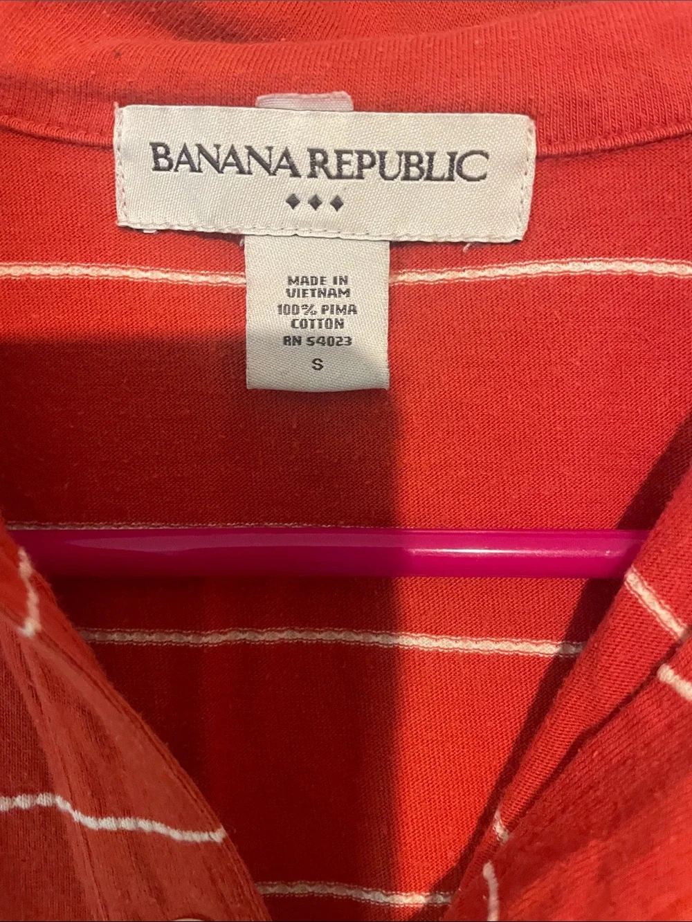 Banana Republic Men’s Orange-Red Polo with White Stripes